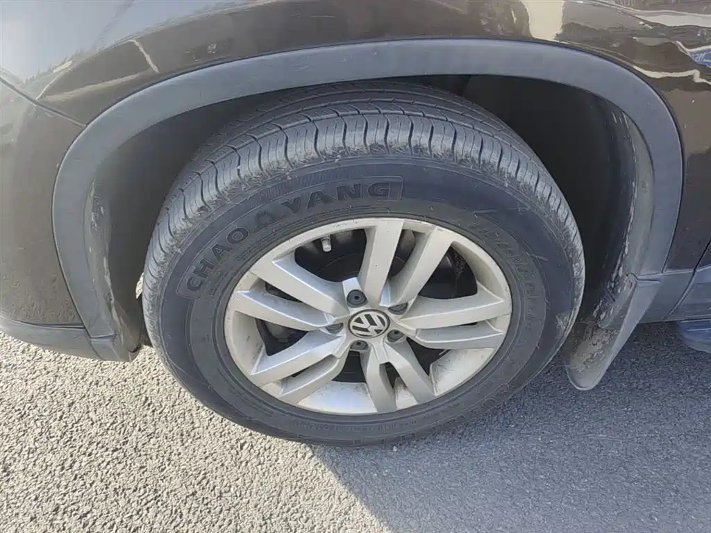 Volkswagen Tiguan 2015 1.8TSI Manual 2WD Trendline фото 23