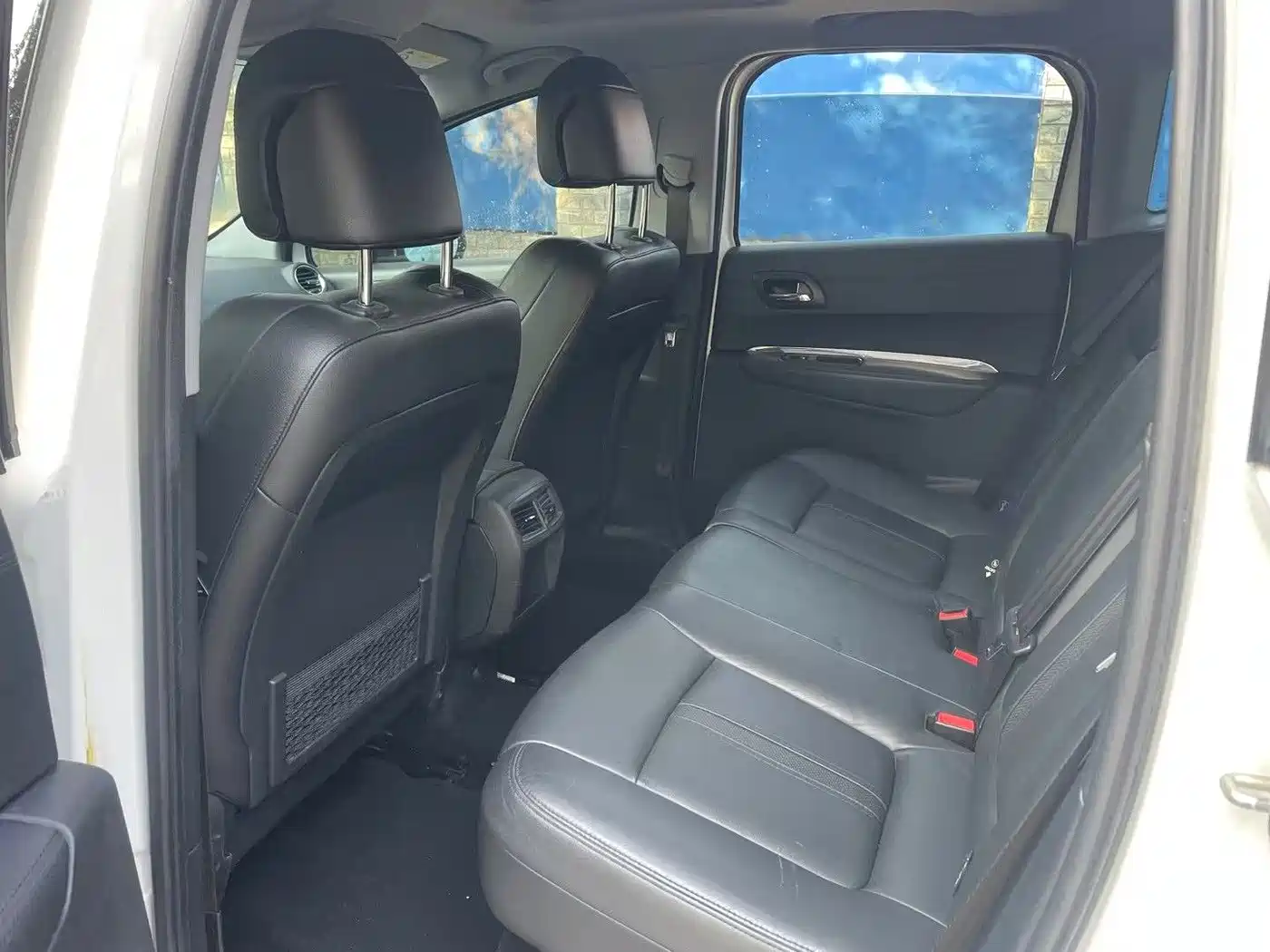 Peugeot 3008 2013 2.0L Automatic Classic Edition фото 6