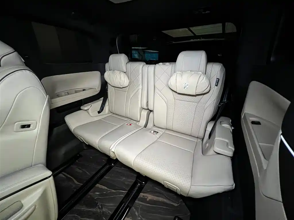 Toyota Alphard 2024 Hybrid 2.5L Ultimate Enjoyment Edition фото 15