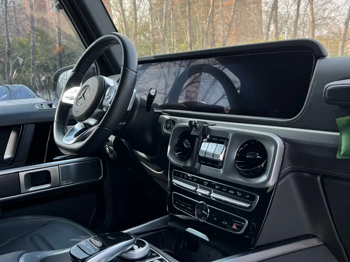 MERCEDES-BENZ G CLASS