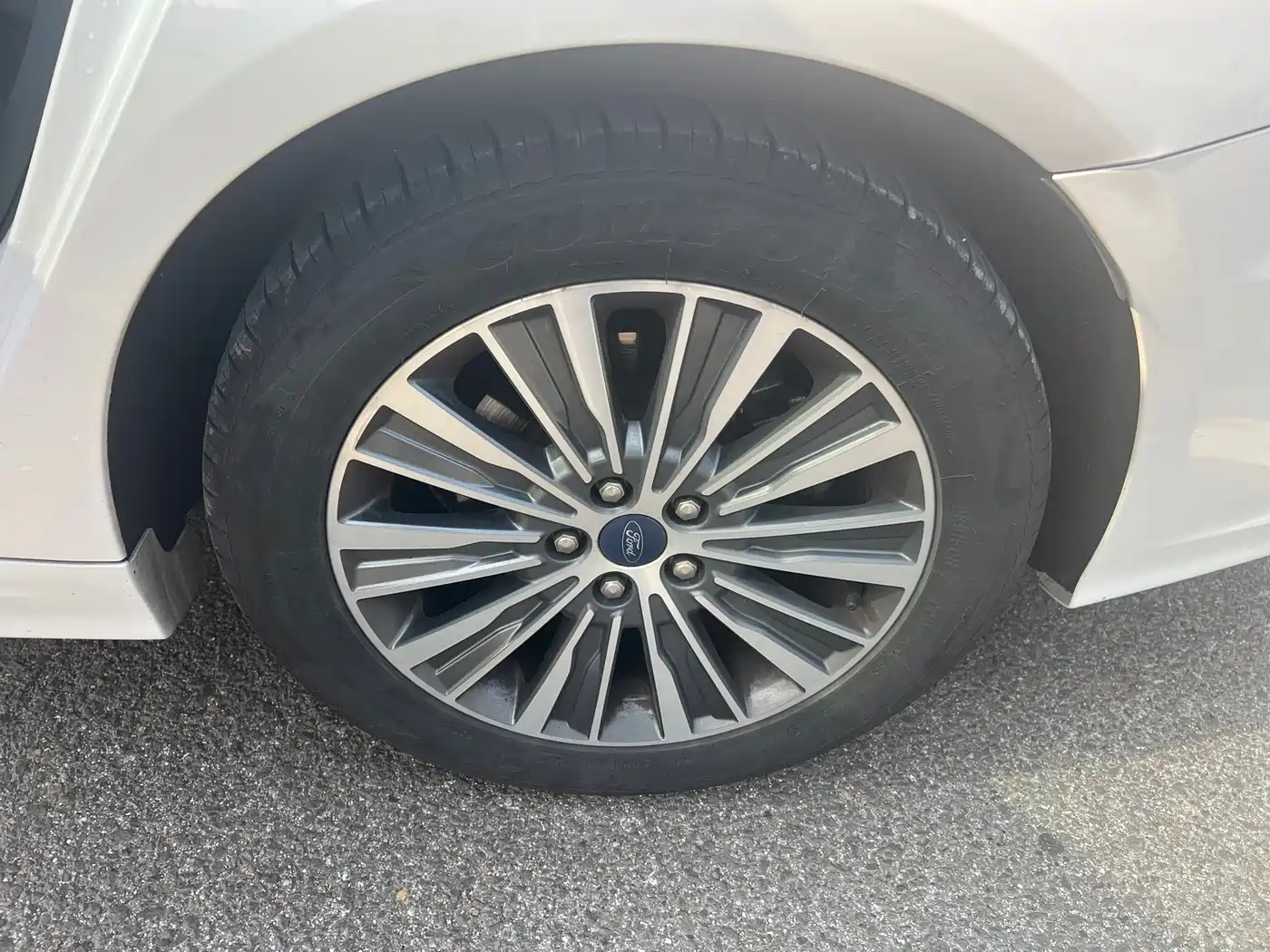 FORD MONDEO