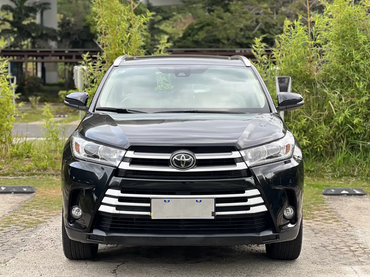 Toyota Highlander 2018 2.0T 4WD Luxury 7-seater (China V)