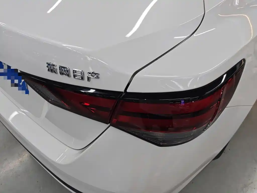 Фото 8 - Nissan Sylphy