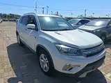 Photo 4 - Changan CS75