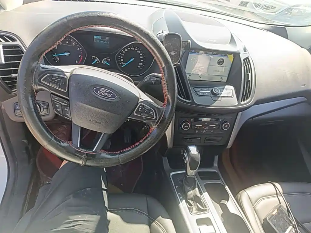 Ford Kuga 2021 2019 EcoBoost 180 2WD Platinum Wing Edition China VI