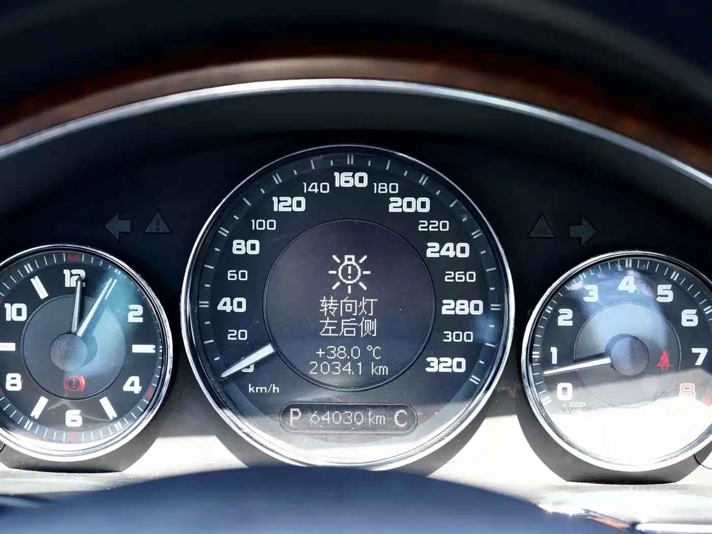 Mercedes-Benz CLS AMG 2008 AMG CLS 63 фото 6