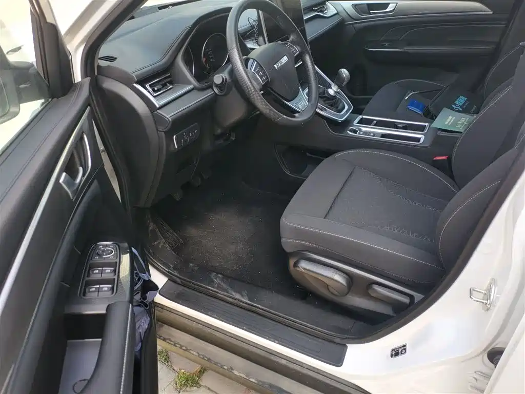 Haval M6 2023 PLUS 1.5T Manual Elite Smart Connect фото 14