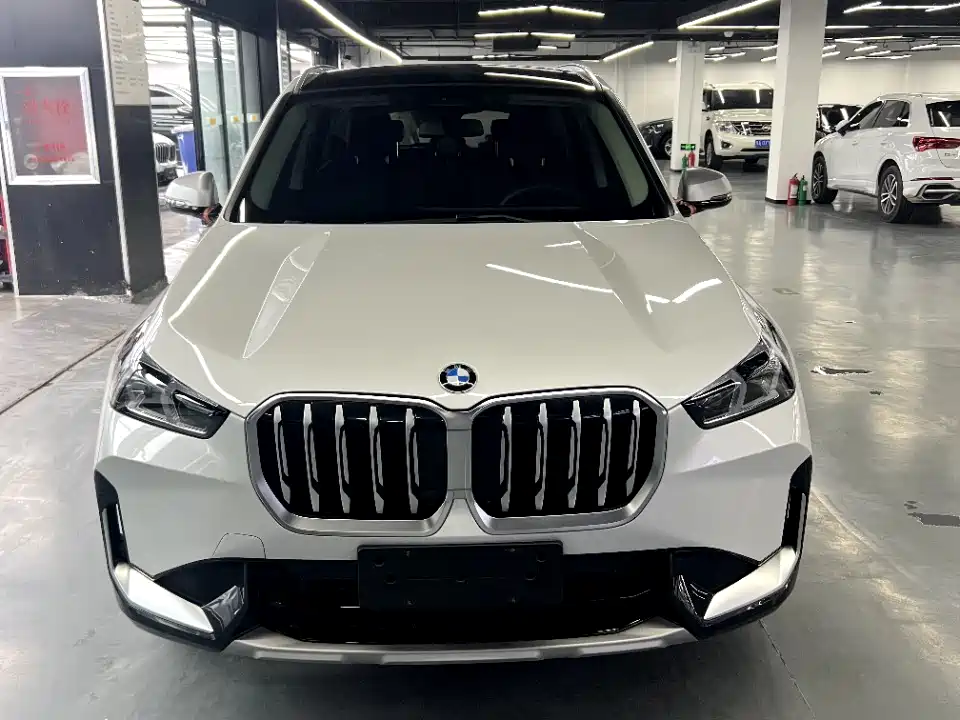 BMW X1 2023 sDrive20Li X Design Package фото 2