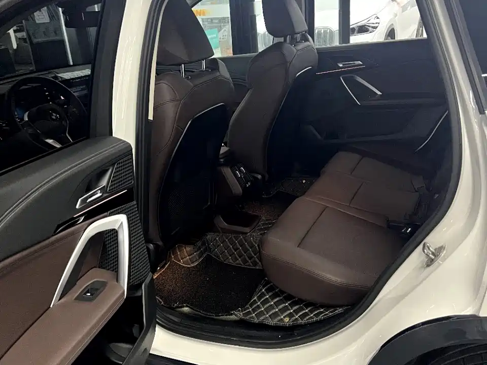 BMW X1 2023 sDrive20Li X Design Package фото 11