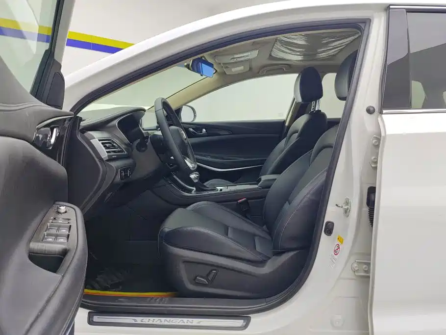 Changan Ruicheng CC 2021 2021 Blue Whale Edition 1.5T DCT Luxury