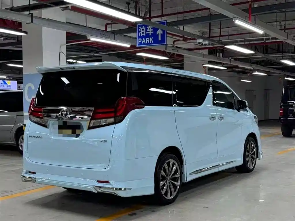 Toyota Alphard 2015 3.5L Luxury Edition фото 3