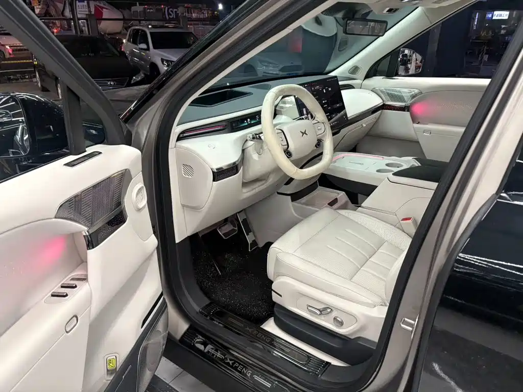 XPeng X9 2026 2025 Extended Range Edition