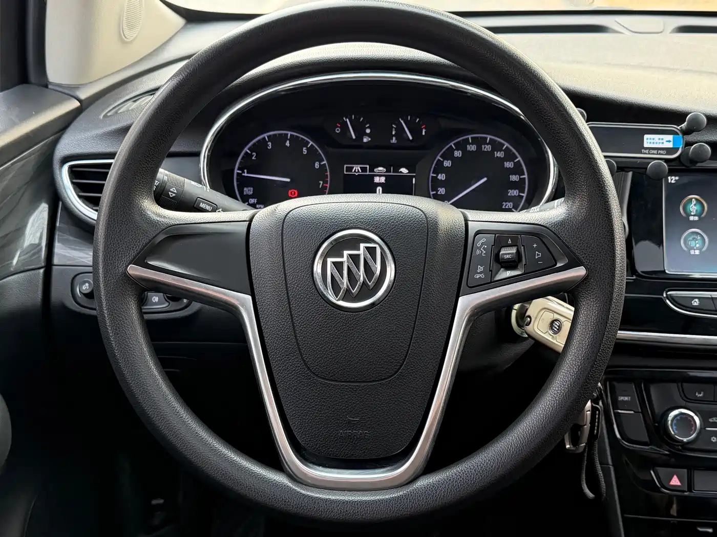 BUICK ANGKOLA