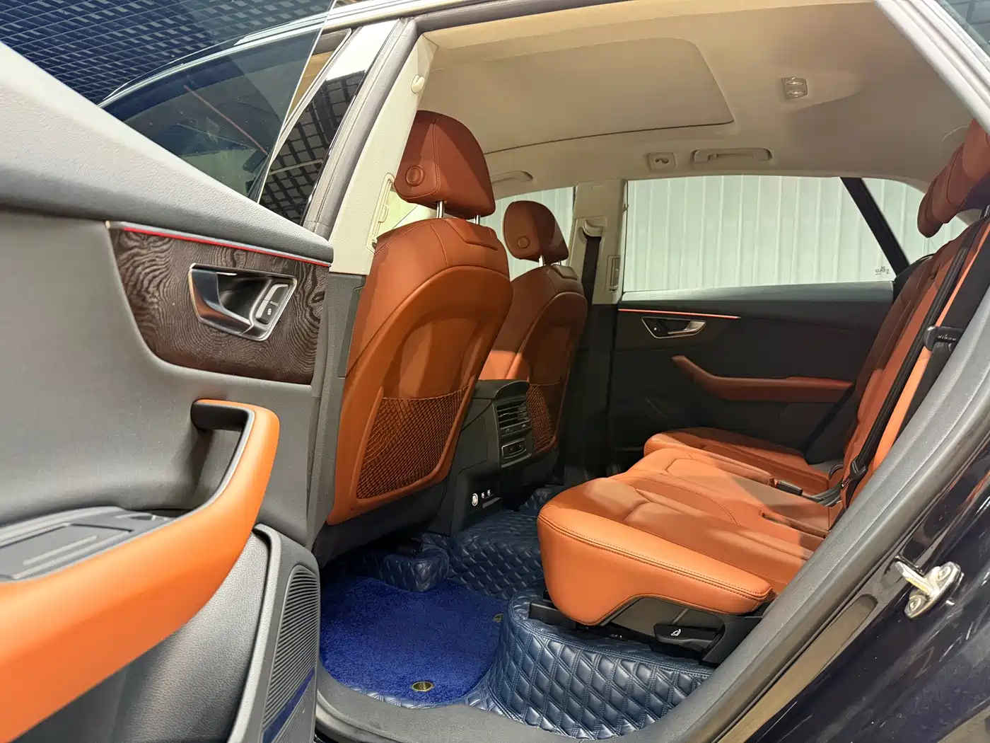 Audi Q8 2019 55 TFSI Luxury Dynamic фото 8