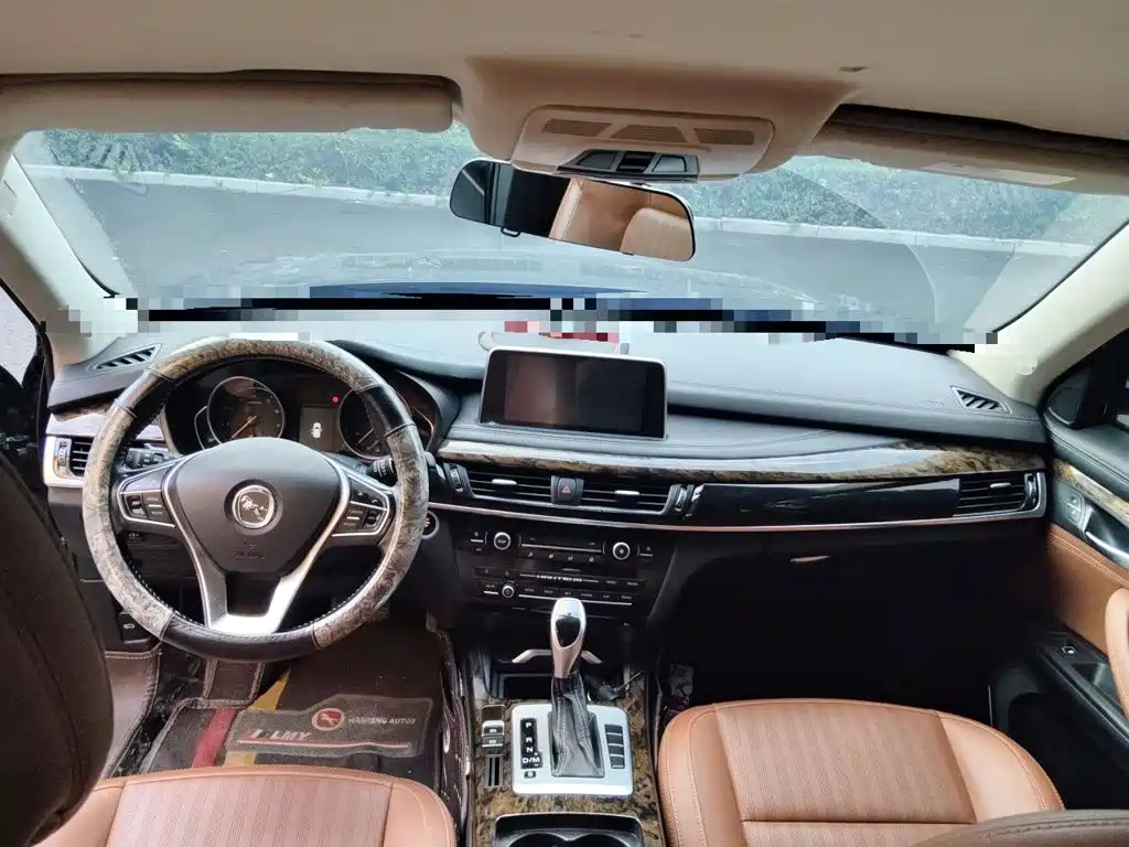 Hanteng Auto Hanteng X7 2018 2018 Model X7S 1.5T Automatic Luxury Edition