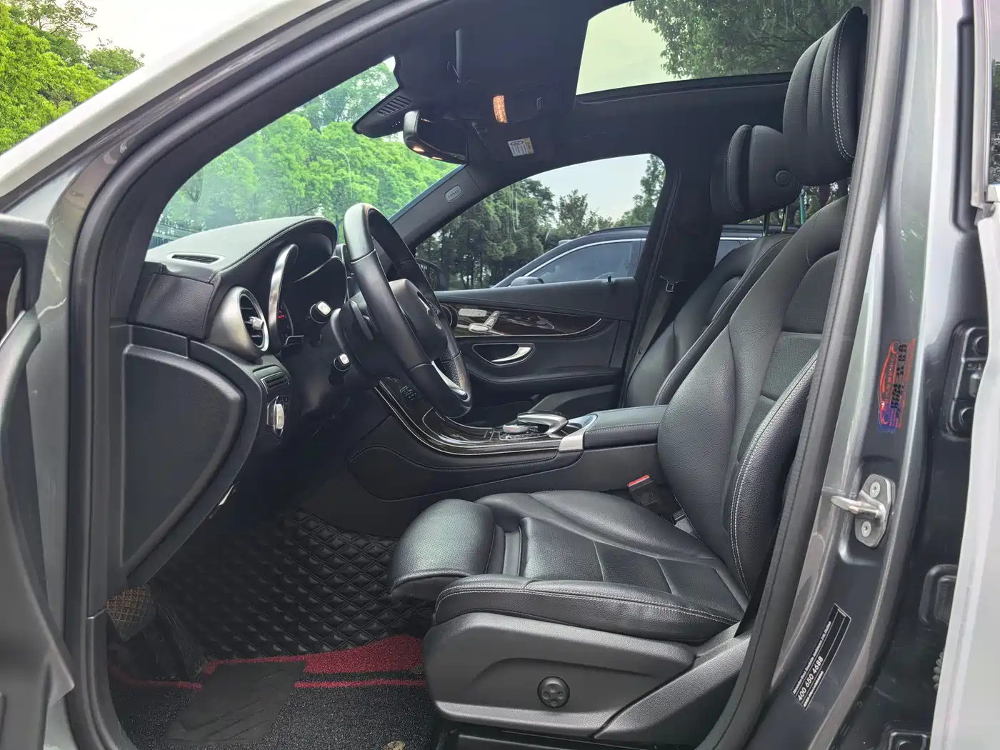 Mercedes-Benz GLC 2019 GLC 260 L 4MATIC Dynamic фото 14