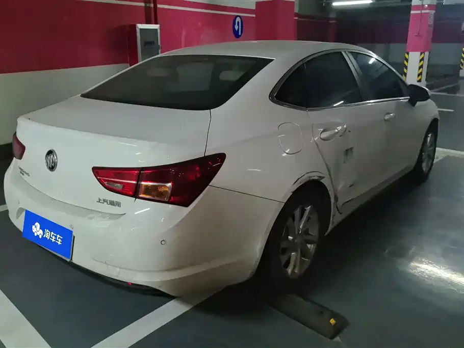 Buick Verano 2018 Sedan 15S Automatic Progressive фото 3