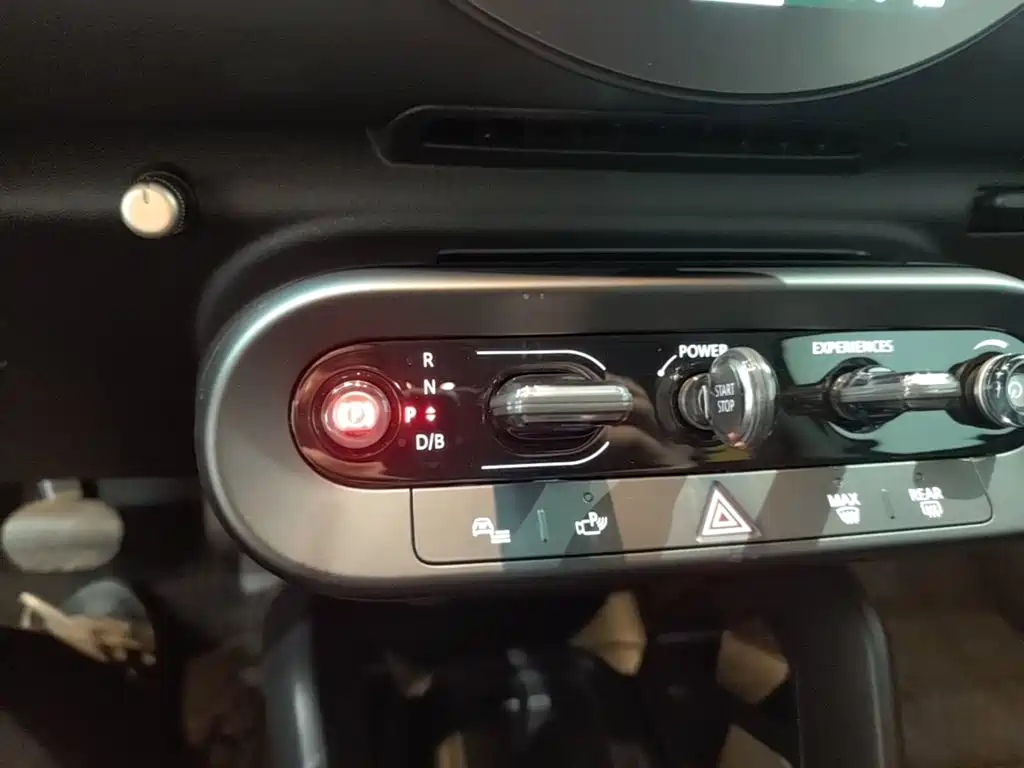 MINI Electric MINI COOPER 2025 2024 456km COOPER E Classic