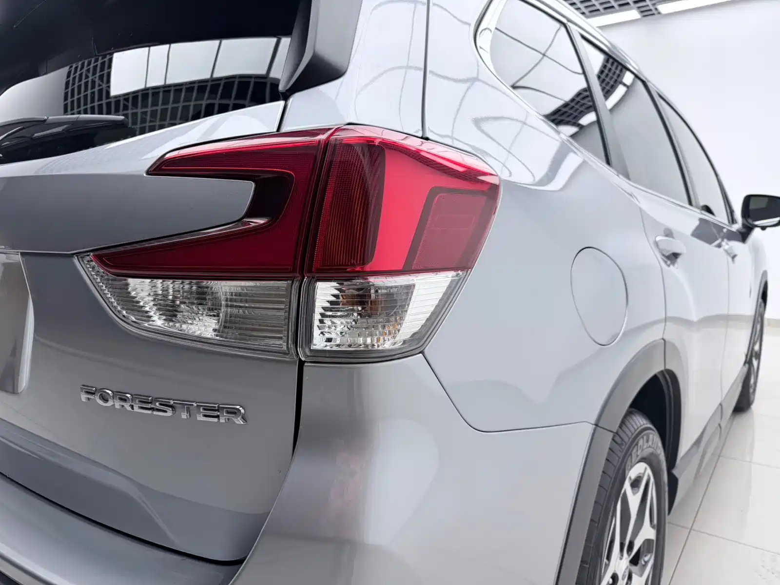 Photo 8 - Subaru Forester