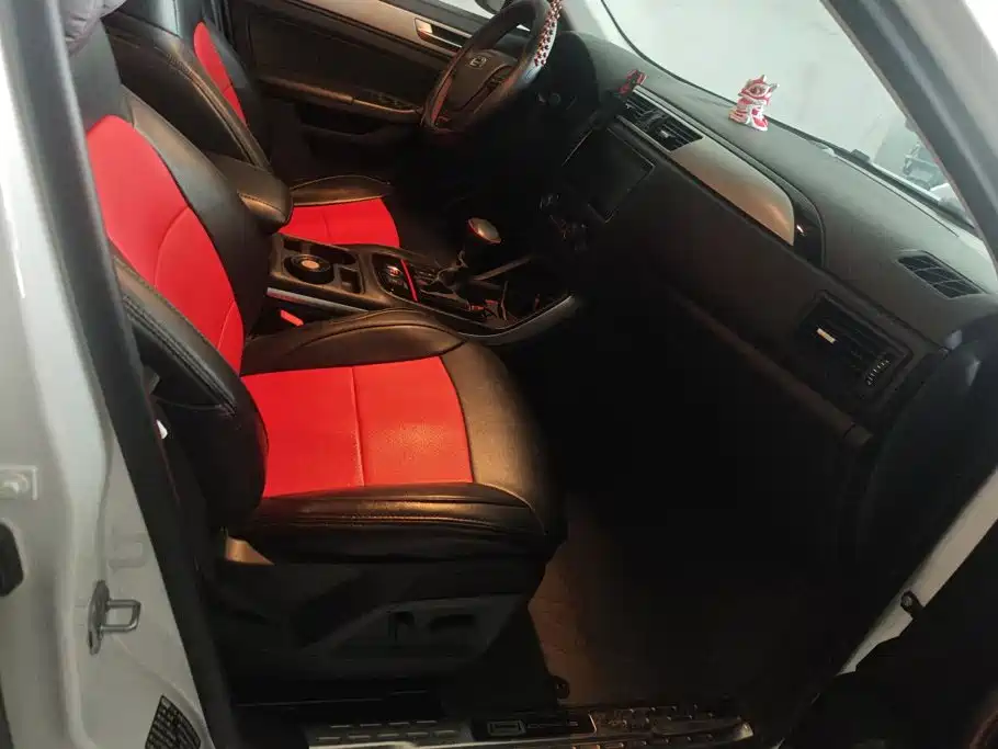 Qoros 5 2018 2018 1.6T Automatic Premium Type