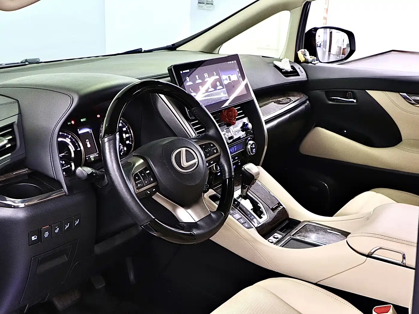 Toyota Vellfire 2021 2021 Crown Hybrid 2.5L HV Premium Edition