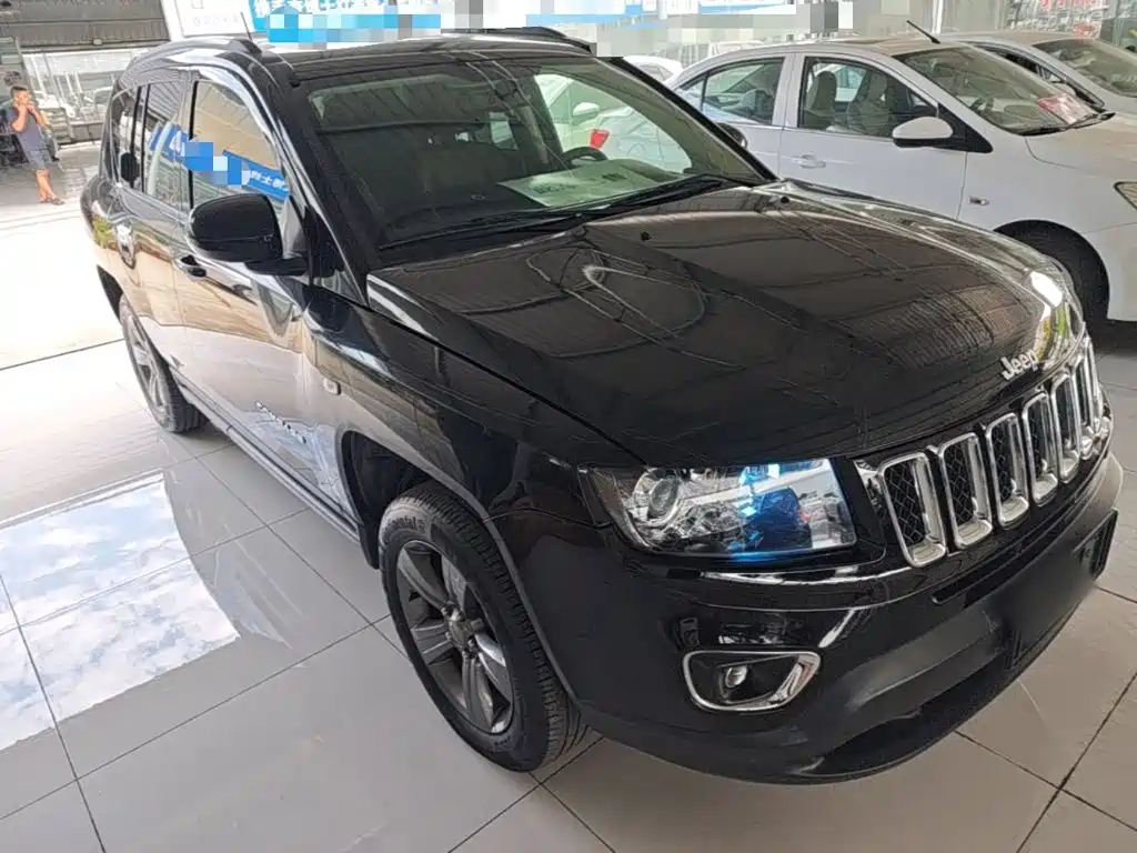 Jeep Compass (Import) 2015 2014 Facelift 2.4L 4WD Comfort Edition