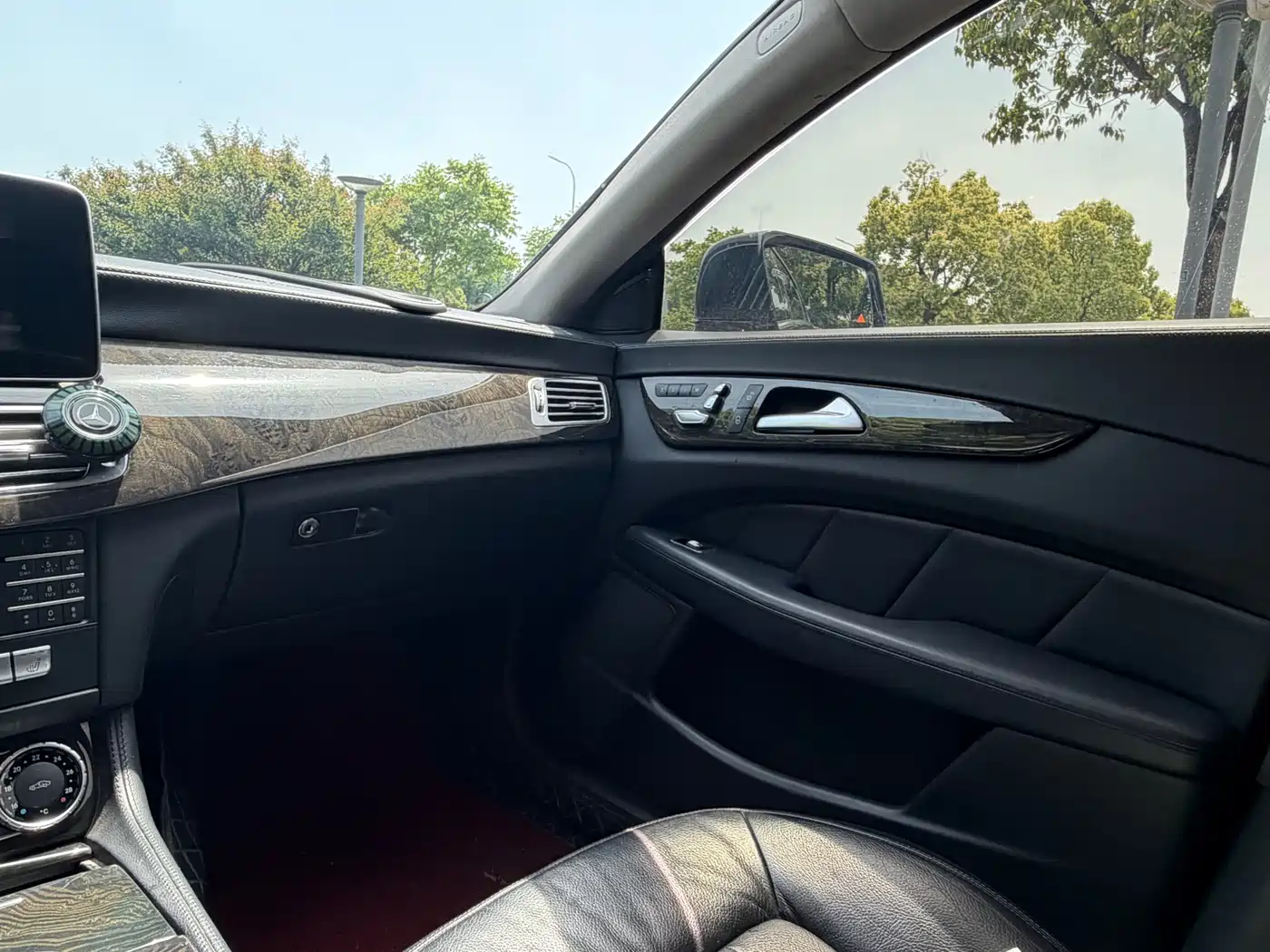 Mercedes-Benz CLS 2015 CLS 320 фото 6
