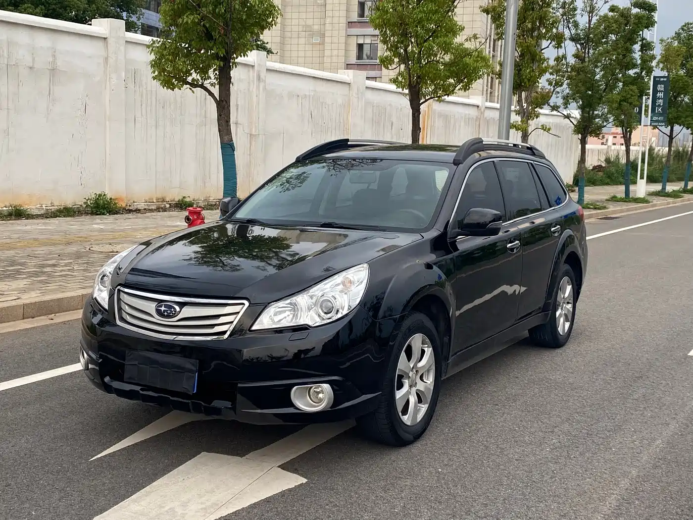 Фото 1 - Subaru Outback