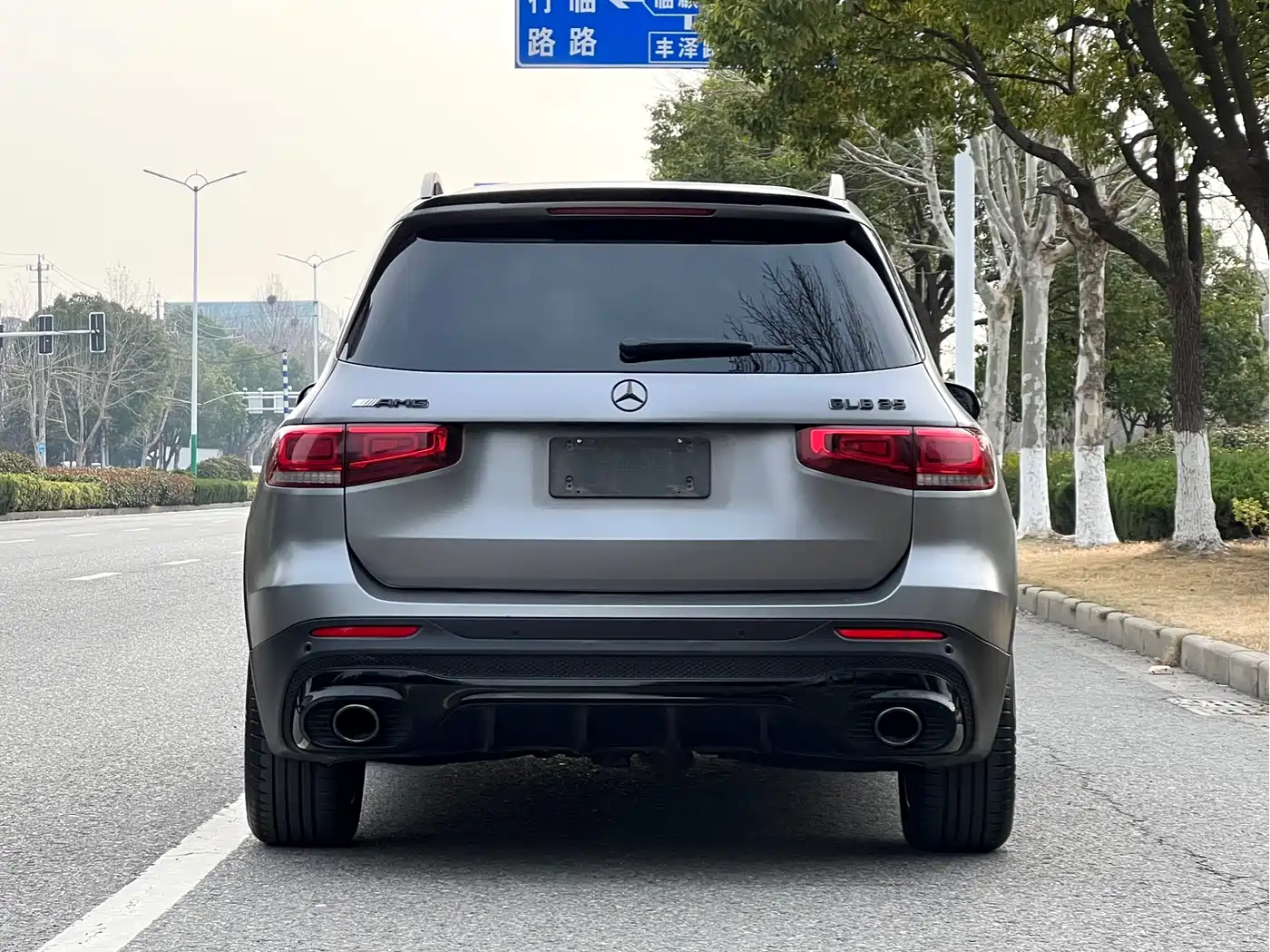 MERCEDES-BENZ GLB AMG