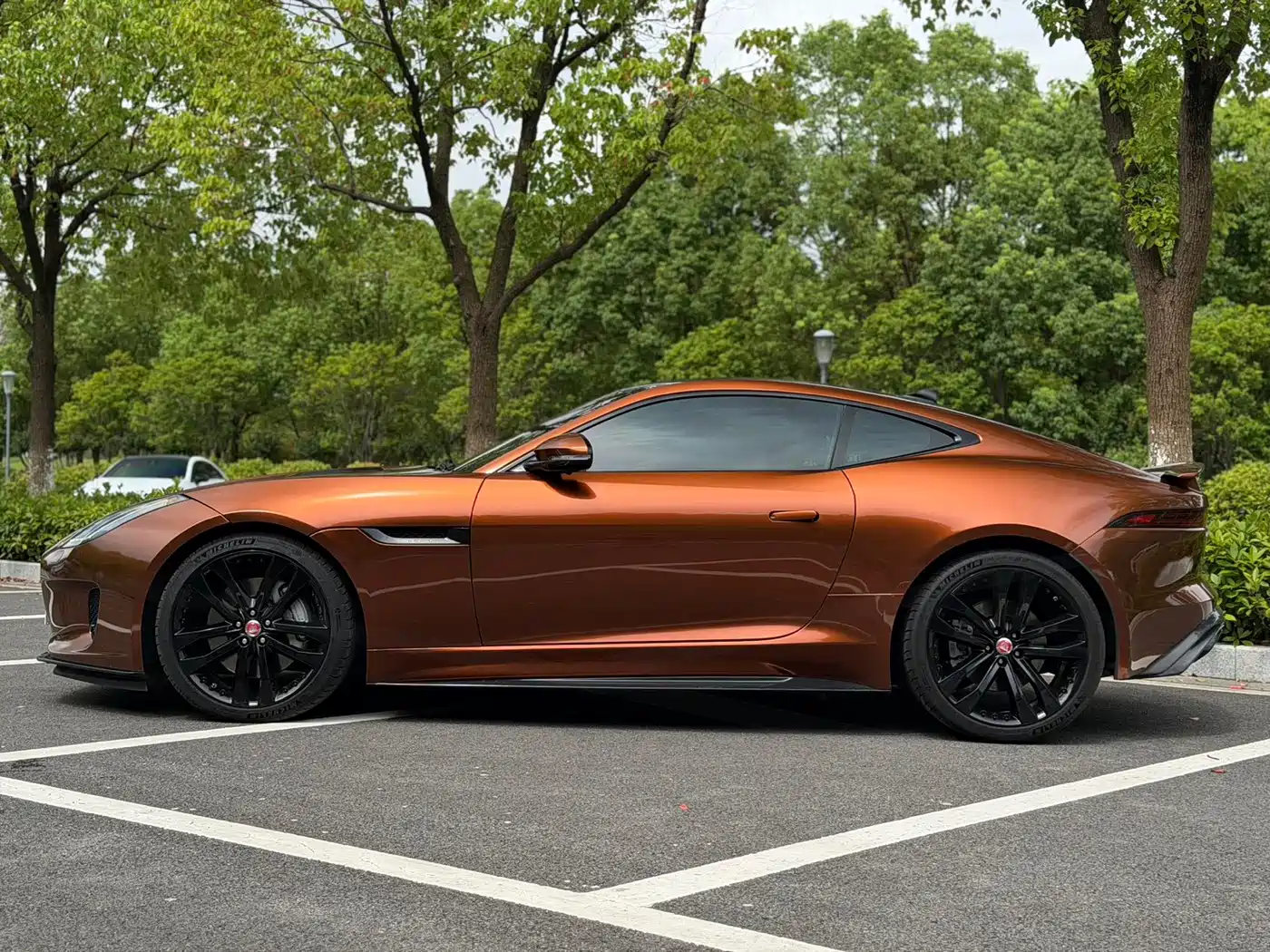 Jaguar F-TYPE 2019 2019 2.0T Coupe