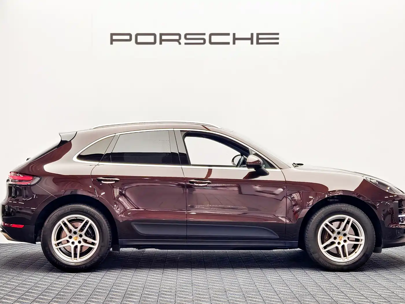 Porsche Macan фото 7