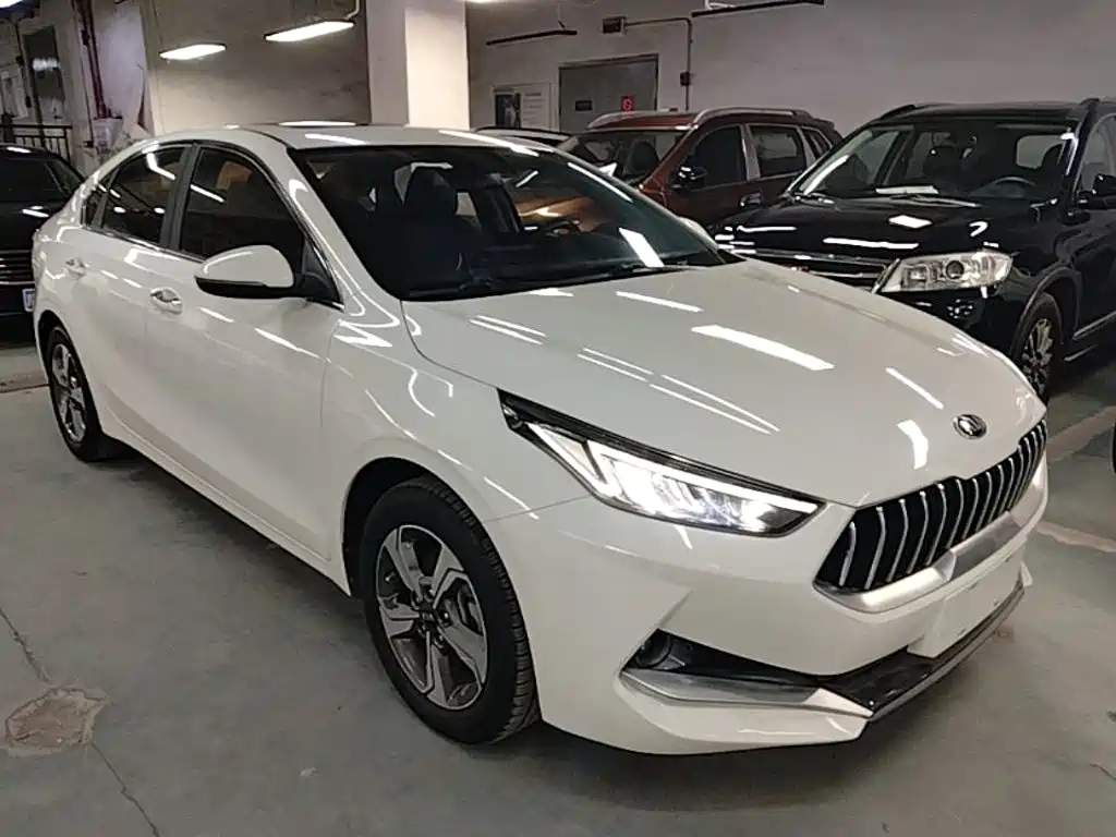 Фото 4 - Kia K3