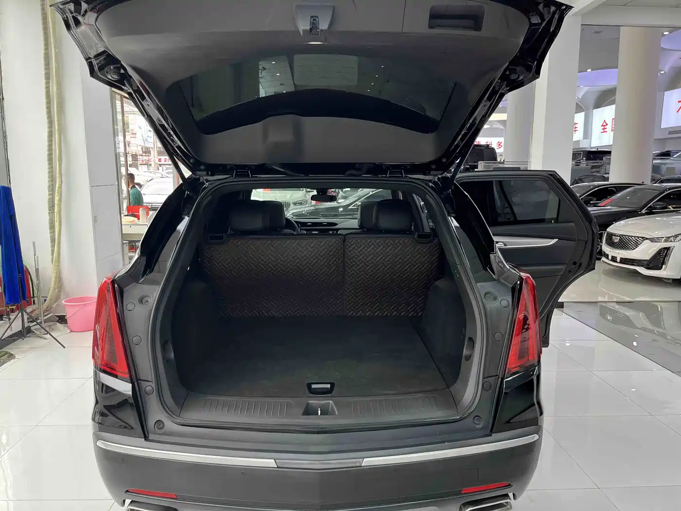 CADILLAC XT5