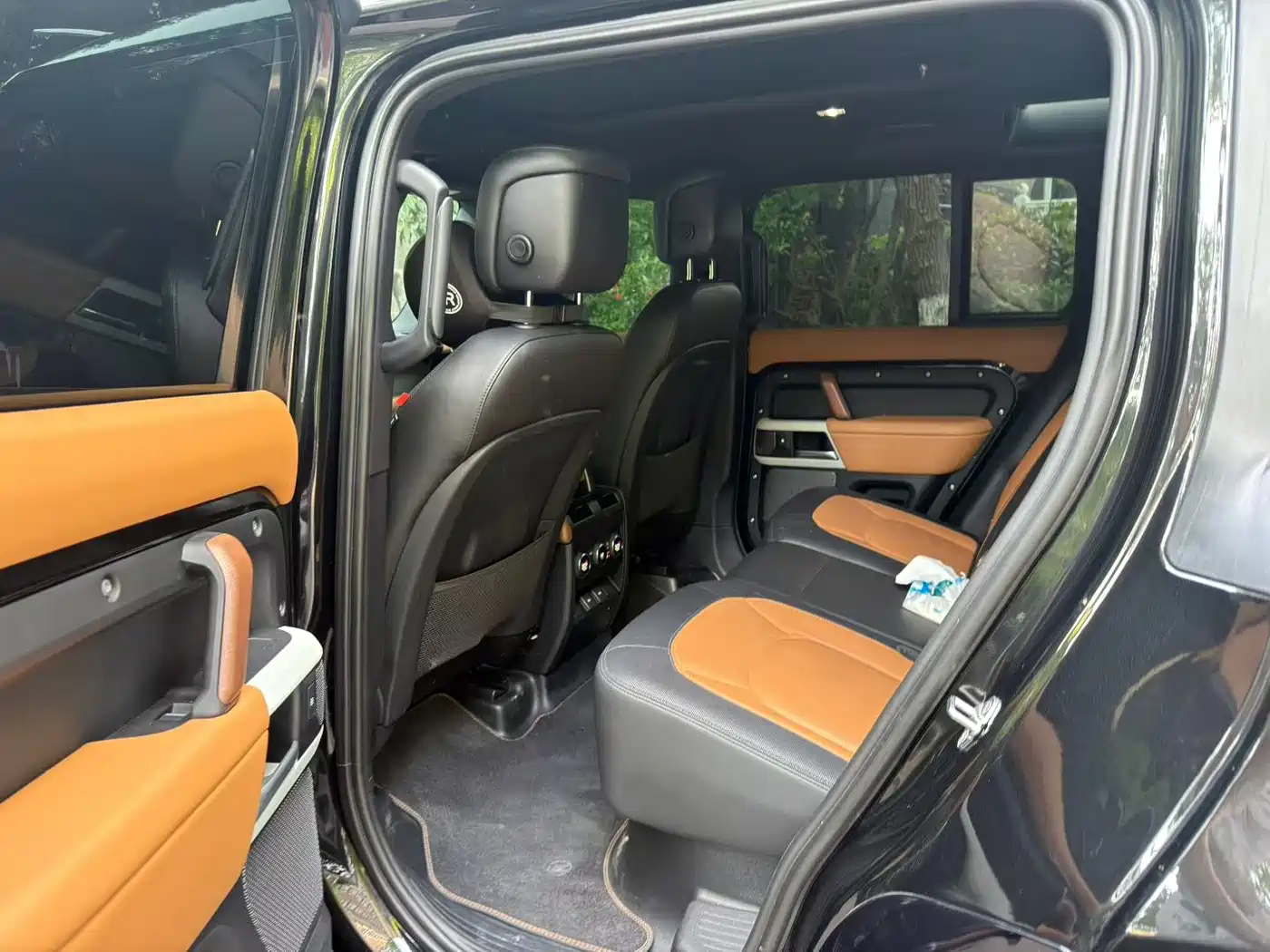 Land Rover Defender 2024 110 3.0T P400 X-DYNAMIC HSE фото 6