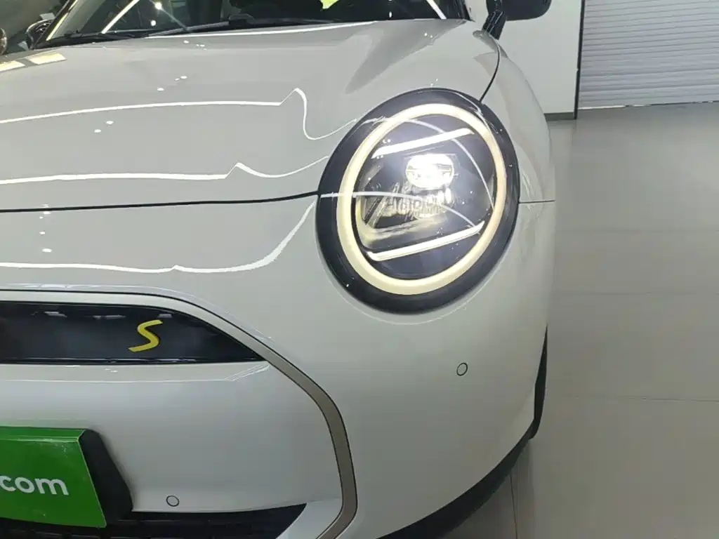 MINI Electric MINI COOPER 2024 2024 452km COOPER SE Artist