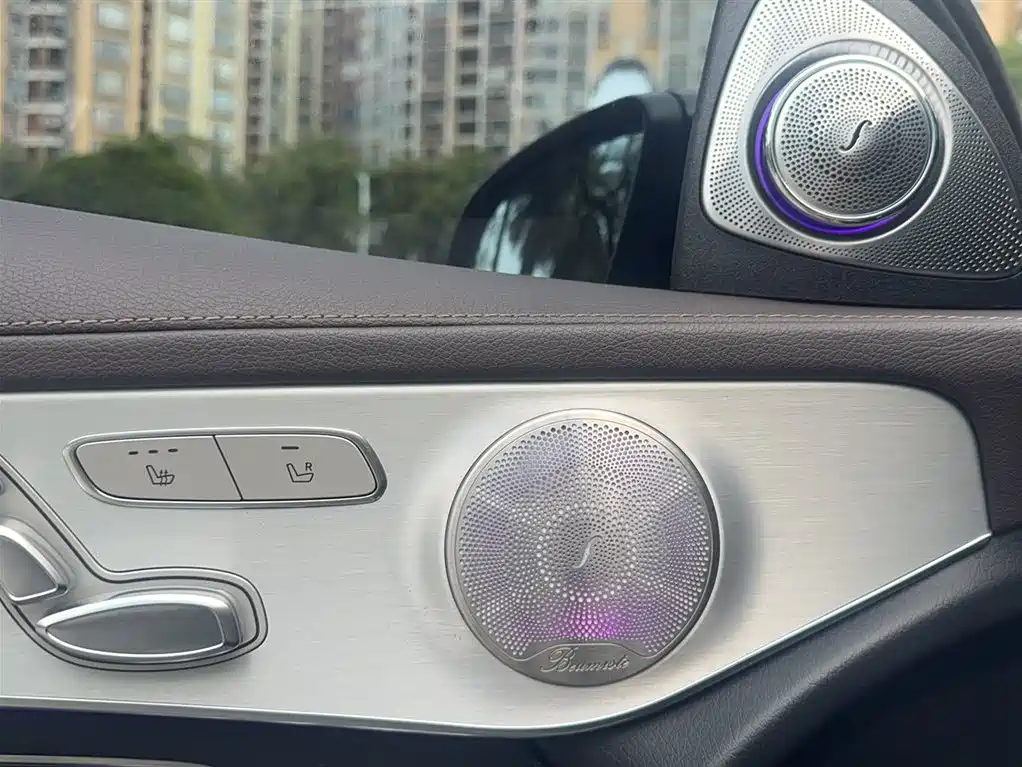 MERCEDES-BENZ GLC