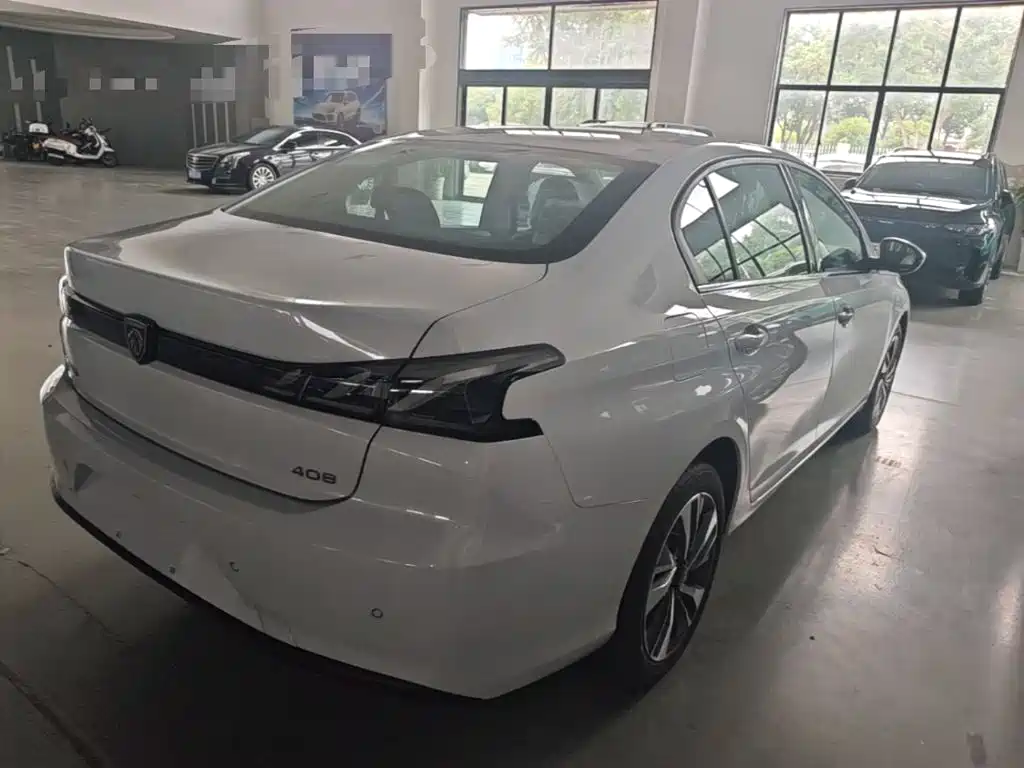 Peugeot 408 2026 2024 360THP Dá Dá Edition Latour