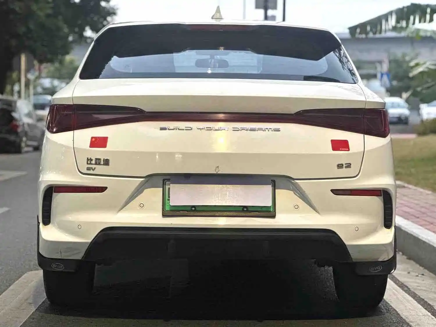 Фото 9 - BYD e2