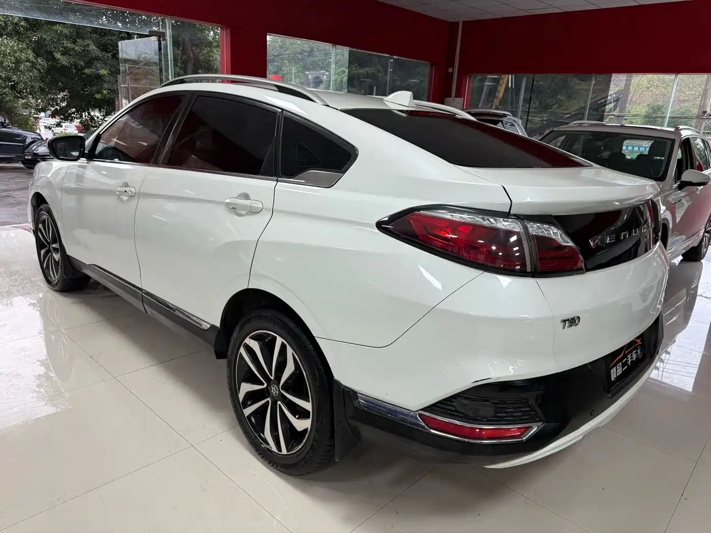 Venucia T90 2018 2017 2.0L CVT Smart Edition