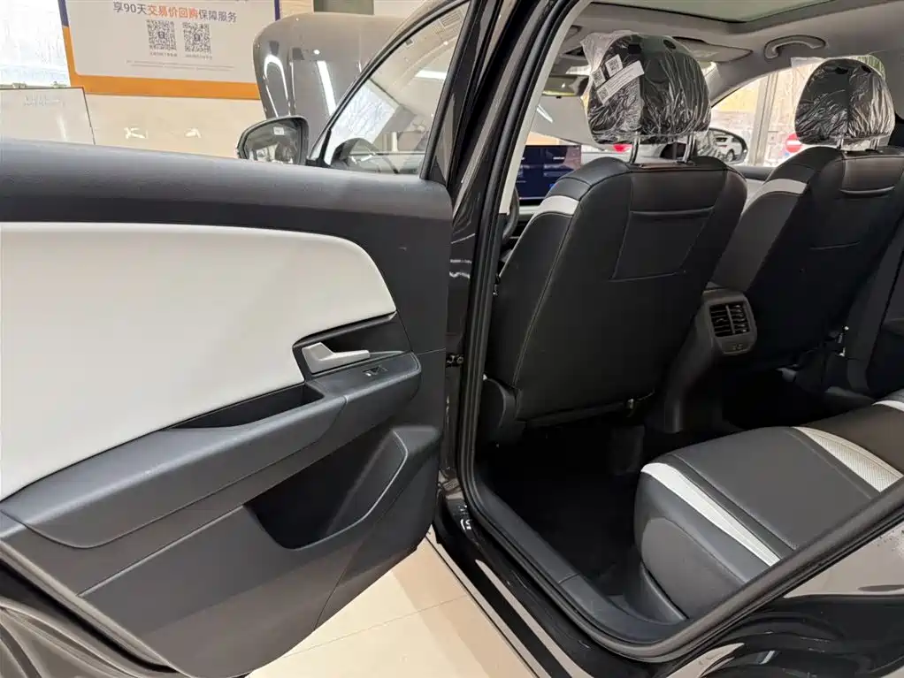Jetta VS8 2025 Base фото 17