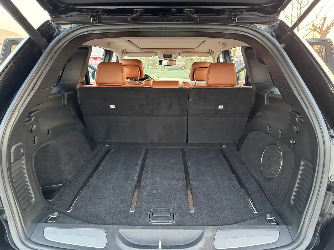 Фото 18 - Jeep Grand Cherokee (Import)