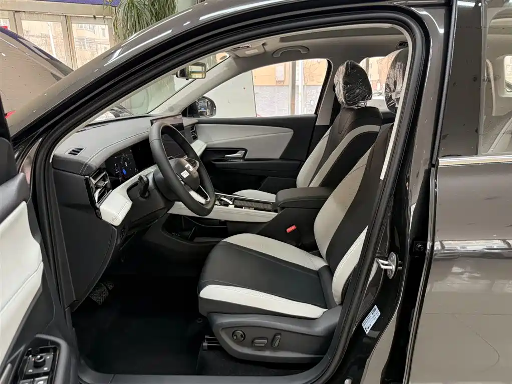 Jetta VS8 2025 Base фото 16
