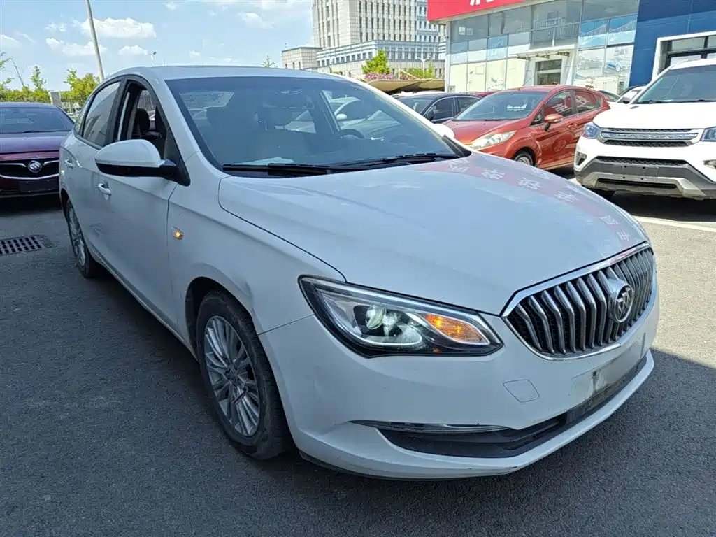 Buick Excelle 2017 15N Automatic Elite фото 4