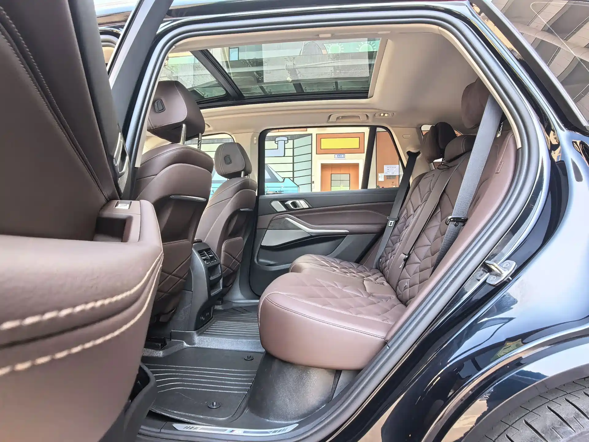 Photo 14 - BMW X5