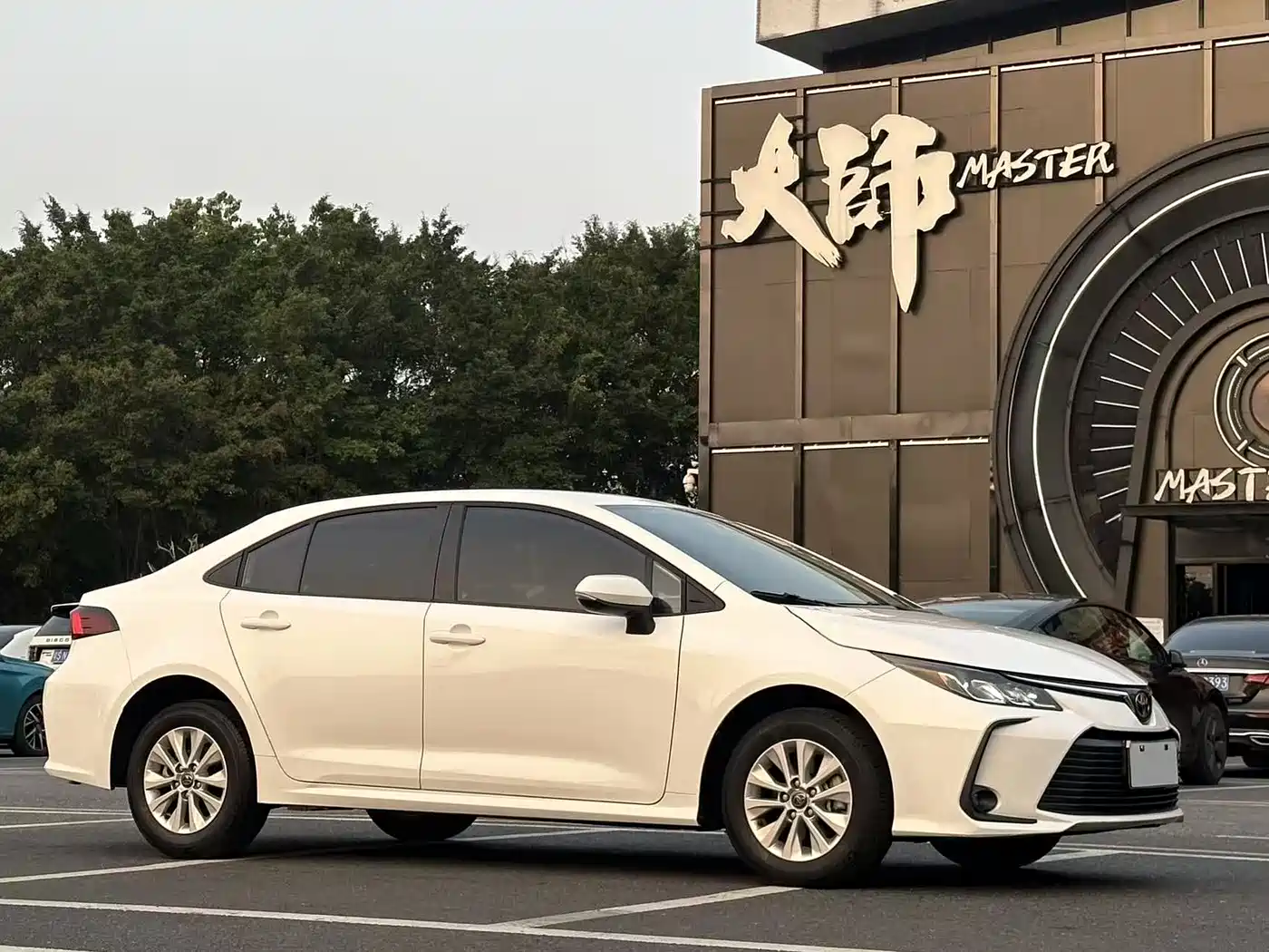 Toyota Corolla 2023 1.2T Pioneer Edition фото 3