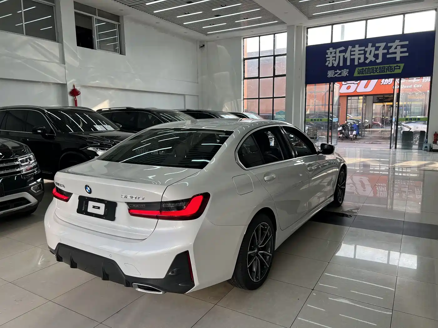BMW 3 Series 2024 320Li M Sport Package фото 34