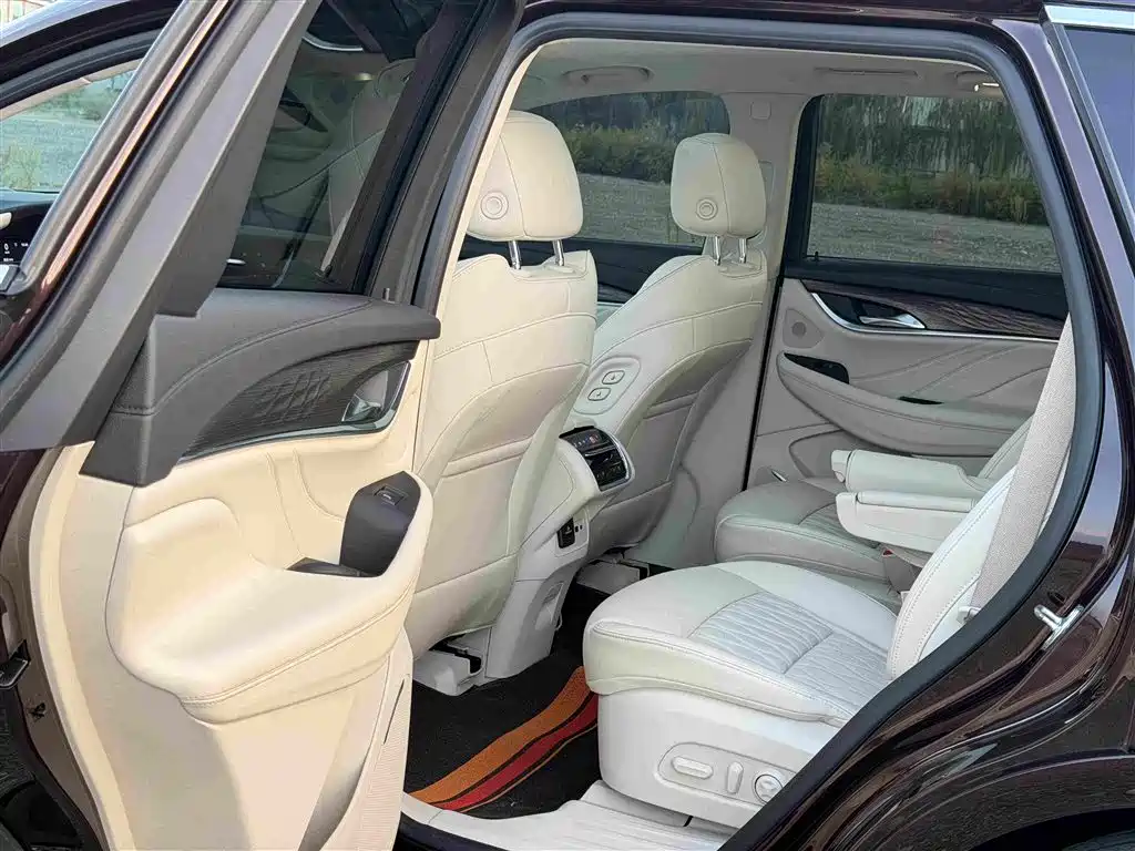 Buick Enclave 2022 2022 652T 4WD Avenir 6-Seater