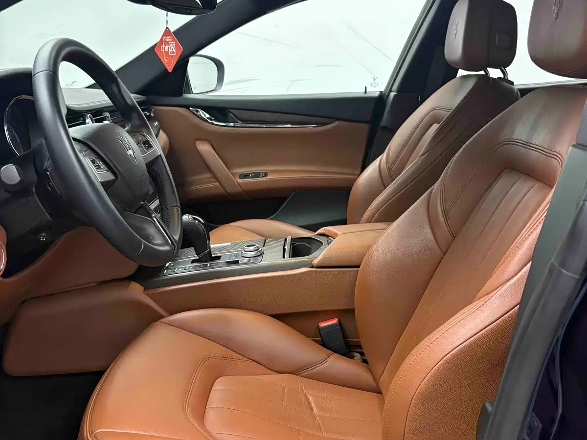 Maserati Quattroporte 2018 2017 3.0T Standard