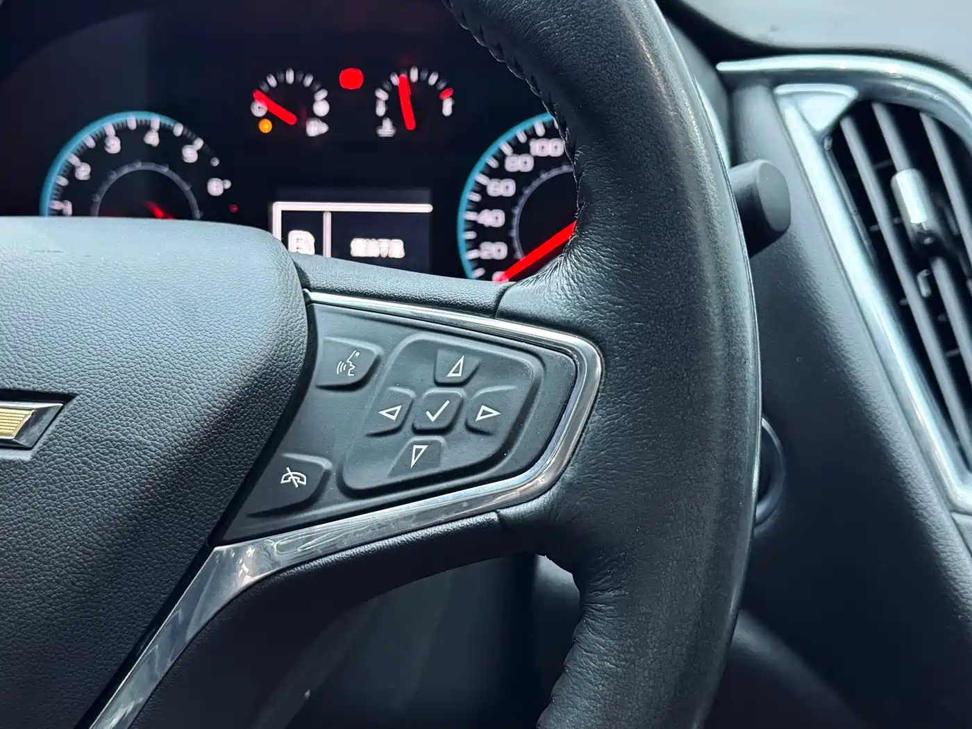 Chevrolet Malibu XL 2016 1.5T Dual-Clutch Ruichi Edition фото 8