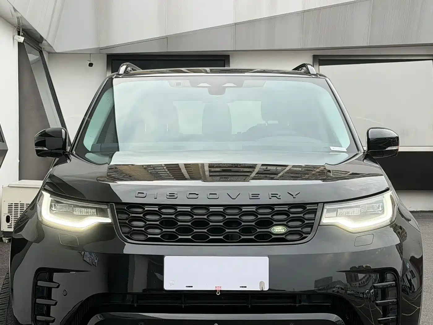 Land Rover Discovery 2024 2024 360PS Dynamic SE